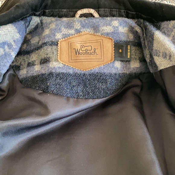 Woolrich Jacket - Picture 7 of 11